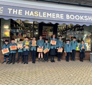 Pupils Visit Haslemere Book Shop
